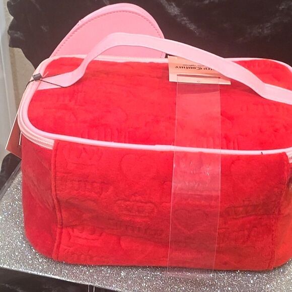 Juicy Couture Heart & Crown Embossed Velour & Transparent Heart-Shaped Cosmetic - Picture 6 of 8